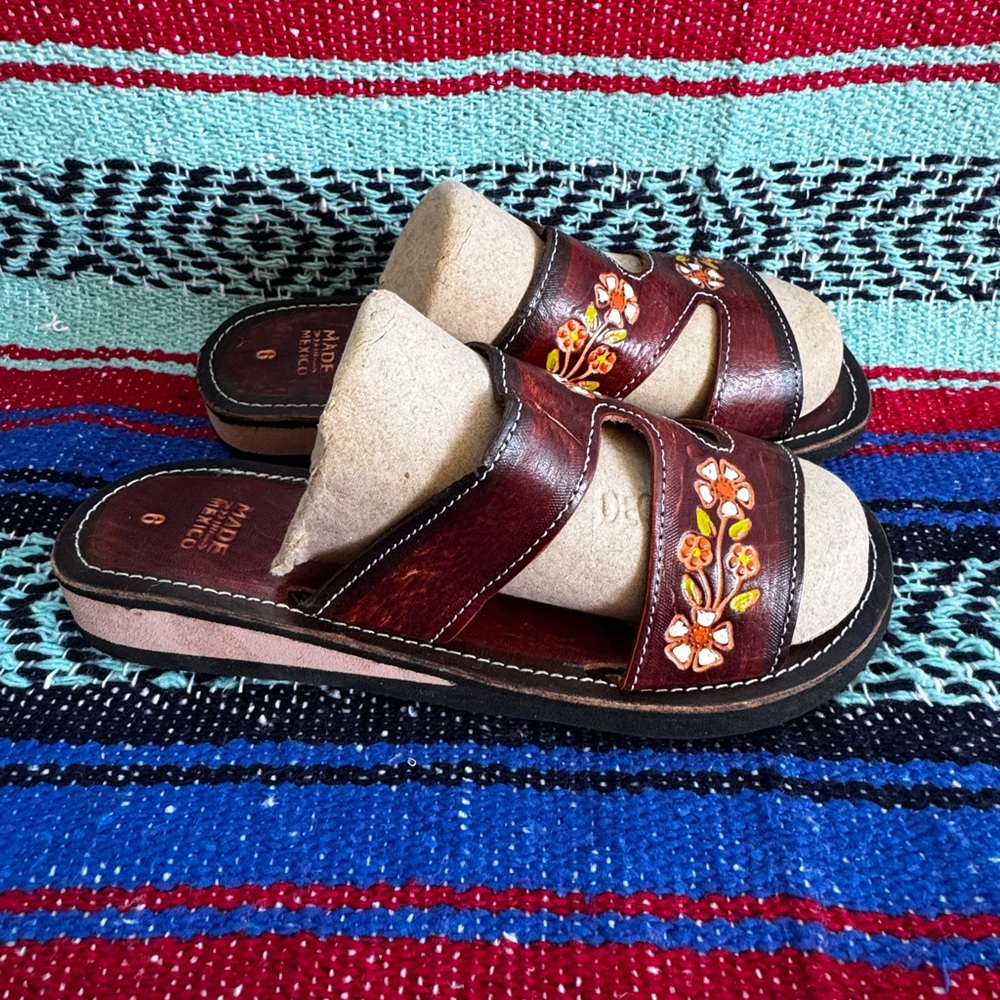 Leather Brown Sandals with paint design